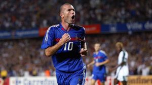 Cầu thủ Zidane, thiên tài trăm năm có 1 của nước Pháp